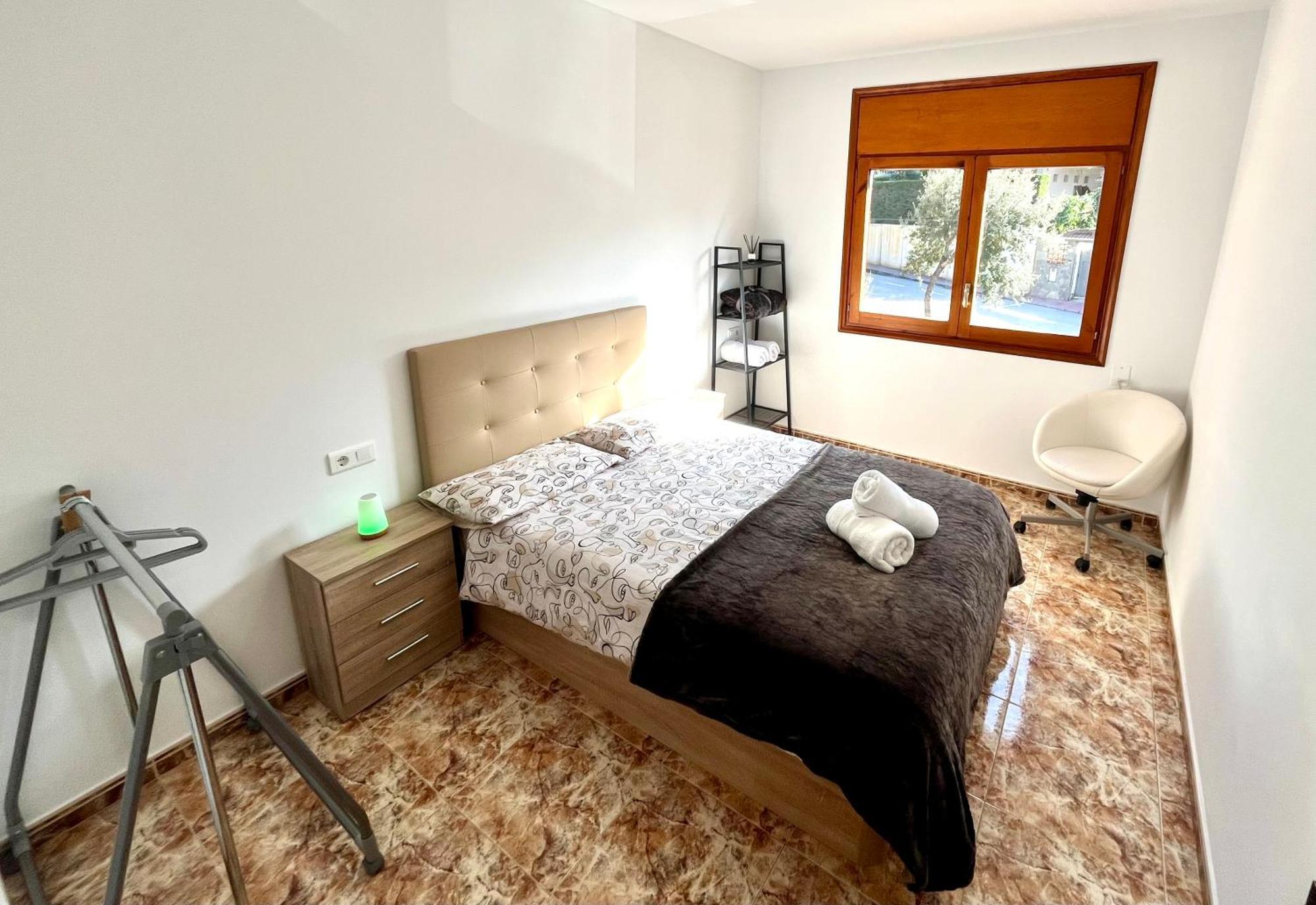 Amplio Apartamento, 5 Camas Сант Естеве Сесровирес Екстериор снимка