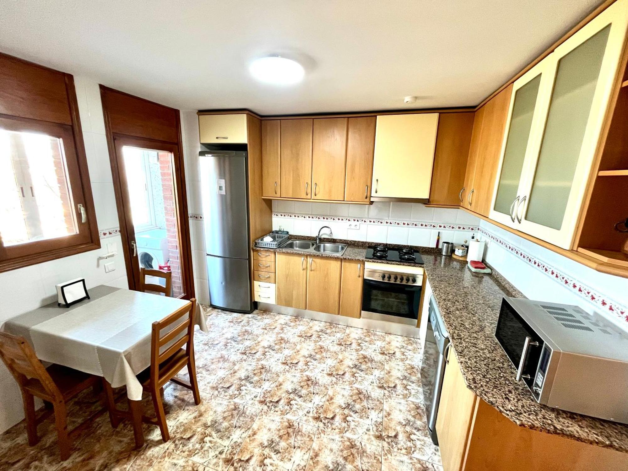 Amplio Apartamento, 5 Camas Сант Естеве Сесровирес Екстериор снимка